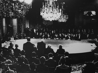 Ký Hiệp định Paris, mở ra cục diện mới cho cách mạng Việt Nam