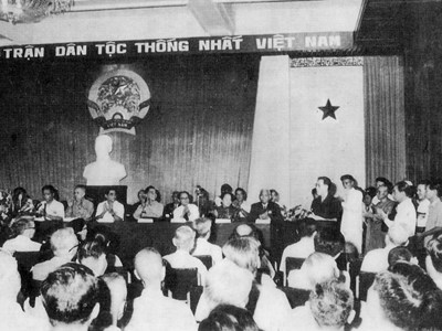 Thống nhất thành lập Mặt trận Tổ quốc Việt Nam