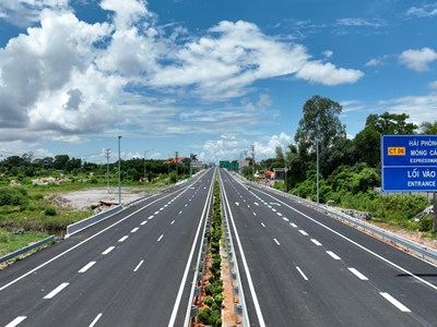 Việt Nam hướng tới mạng lưới cao tốc gần 9.000 km vào năm 2050