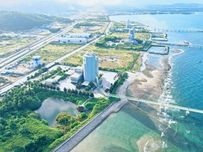 Điều chỉnh quy hoạch KKT Vân Phong, giữ định hướng trung tâm du lịch biển quốc tế