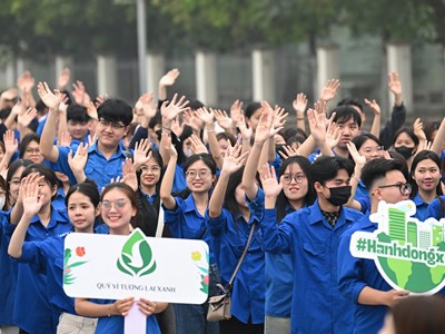 Hàng nghìn người hưởng ứng “Hành động Xanh - Chọn tương lai Xanh”