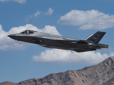 Chiến dịch cứu phi công Mỹ khẩn cấp giữa căng thẳng với Iran