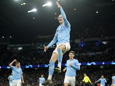 Quy luật quen thuộc: Manchester City càng về cuối mùa càng đáng sợ