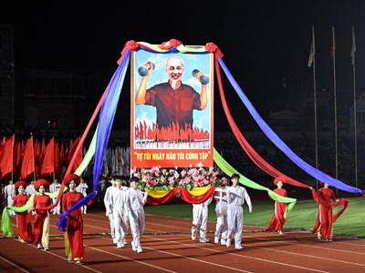 Bác Hồ kêu gọi toàn dân rèn luyện thân thể