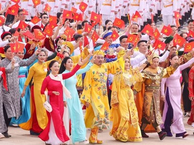 Một ngày cho văn hóa: Nghỉ để sống chậm hay tạo cú hích mới?