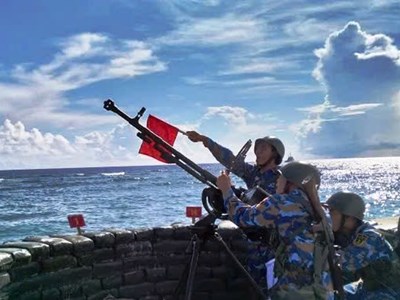 Trường Sa, DK1 canh thức để đất liền bình yên ngày lễ