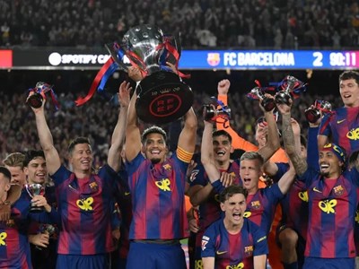 Đè bẹp Real, Barca vô địch La Liga sớm 3 vòng