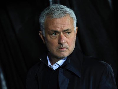 Mourinho tái xuất Bernabeu, Real Madrid chuẩn bị “bom tấn” kỉ lục