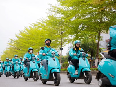 VinFast Evo đổi pin chưa đến 1 phút: Tài xế yên tâm chạy cả ngày không lo chi phí