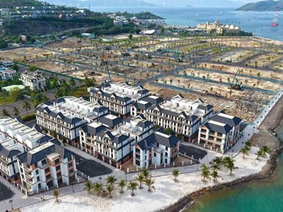 “Symphony of the Pearl Bay” vẽ bức tranh về chuẩn sống trong mơ bên vịnh biển đẹp bậc nhất hành tinh