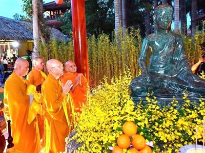 Khánh thành Đền thờ tôn tượng Phật hoàng Trần Nhân Tông tại Cần Thơ