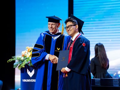 Lễ tốt nghiệp VinUni 2026: Bản phác thảo mô hình đại học của tương lai