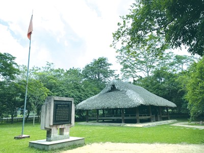 Khai mạc Quốc dân Đại hội Tân Trào (1945)