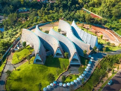 Từ cà phê sang đô thị và giáo dục: Hệ sinh thái Trung Nguyên đang mở rộng thế nào?