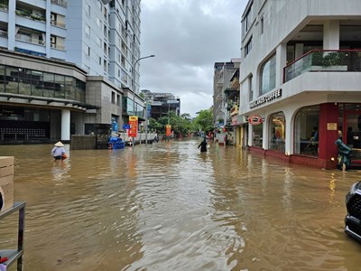 Chống ngập đô thị: Vì sao đường mới, khu đô thị mới vẫn có thể ngập?