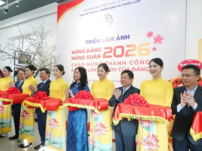 100 hình ảnh “Mừng Đảng, Mừng Xuân và Chào mừng thành công Đại hội XIV của Đảng”
