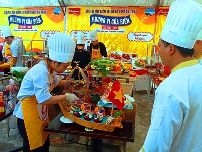 Trường Cao đẳng Du lịch Nha Trang tổ chức Hội thi ẩm thực “Hương vị của biển” 