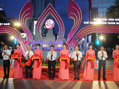 Khai mạc chuỗi sự kiện Kỷ niệm 326 năm thành lập TP Sài Gòn - Chợ Lớn - Gia Định - TP.HCM