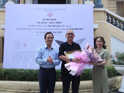 Bảo tàng Mỹ thuật TP.HCM tiếp nhận tác phẩm điêu khắc