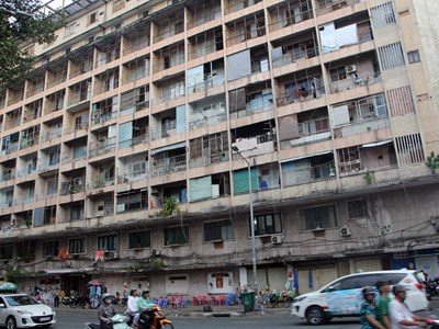 Ký túc xá hơn 60 tuổi xuống cấp trầm trọng: Buộc di dời toàn bộ sinh viên