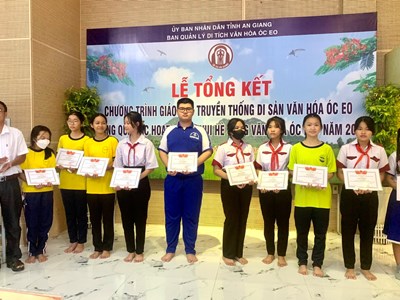 Hơn 1.000 lượt học sinh tham gia giáo dục truyền thống Di sản Văn hóa Óc Eo