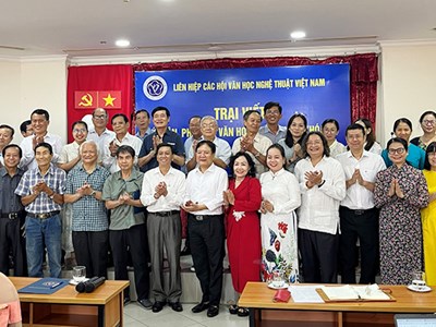 Khai mạc trại viết Lý luận, phê bình văn học-nghệ thuật phía Nam