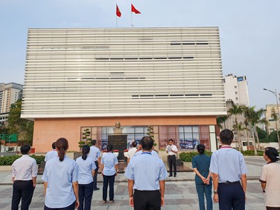 Đẩy nhanh tiến độ xây dựng các dự án thiết chế văn hóa