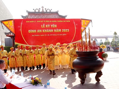 Công nghiệp văn hóa từ di sản văn hóa dân gian