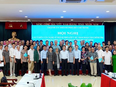 TP.HCM đề cao vao trò văn nghệ sĩ trong định hướng phát triển