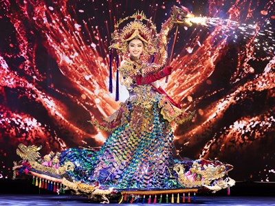 Hoa hậu Yến Nhi mang nghệ thuật múa rối nước đến Miss Grand International 2025