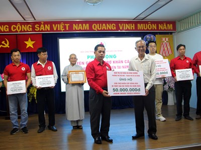 Hội Chữ thập đỏ TP.HCM phát động quyên góp cứu trợ đồng bào vùng thiên tai năm 2025