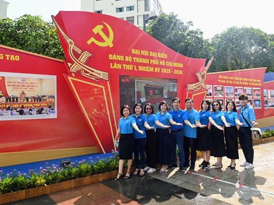 Lan tỏa tinh thần, khí thế chào mừng Đại hội đến từng người dân