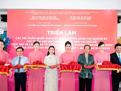 Triển lãm tác phẩm nhiếp ảnh đoạt giải thưởng sáng tác, quảng bá chủ đề học tập và làm theo Bác