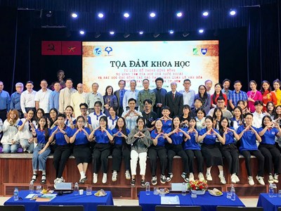 Tư liệu cổ trong cộng đồng – Giá trị di sản và hướng phát triển đào tạo