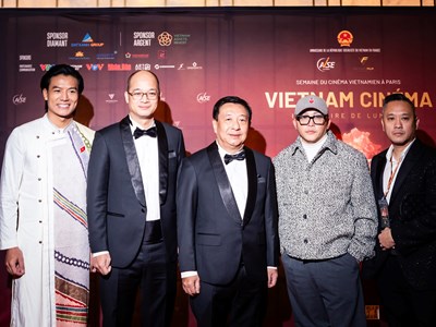 Hiếu Nguyễn kể chuyện phim Việt chinh phục khán giả tại Paris