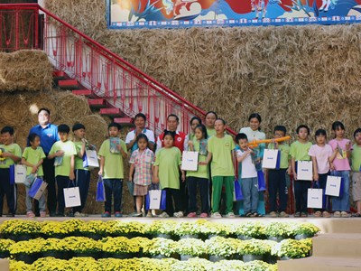 Mang “Xuân gắn kết – Tết nghĩa tình” đến với hơn 16.000 hộ gia đình trên cả nước