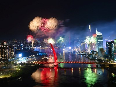 TP.HCM bắn pháo hoa đón Tết Bính Ngọ 2026 tại 17 điểm