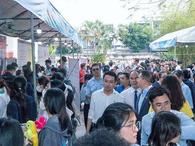 Kết nối việc làm cho thanh niên và người lao động tại TP.HCM