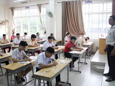 Tổ chức ôn tập phù hợp, hỗ trợ học sinh toàn diện