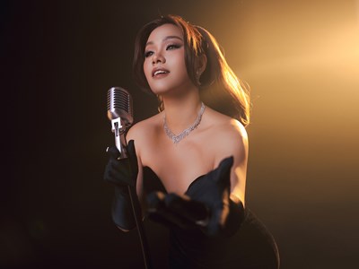 “Thay lời muốn nói” tháng 5: Gợi nhắc về nơi bình yên để trở về