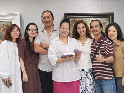 “Khoảng trời riêng” của 7 họa sĩ tại TP.HCM