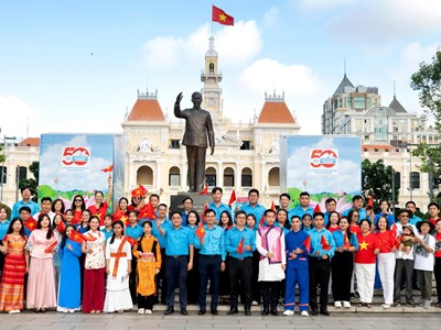 Đột phá tư duy quản trị: Mệnh lệnh khơi thông dòng chảy văn hóa Việt Nam trong kỷ nguyên số