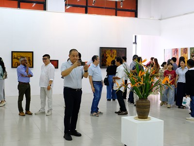 Triển lãm nghệ thuật sơn mài quốc tế thúc đẩy giao lưu Việt Nam - Trung Quốc