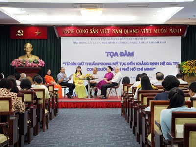 Từ giữ gìn thuần phong mỹ tục đến xây dựng hệ giá trị con người TP.HCM