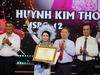 Huỳnh Kim Tho đoạt Chuông vàng vọng cổ 2026