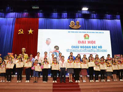 Thiếu nhi Long An thi đua làm theo 5 điều Bác Hồ dạy