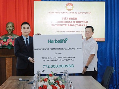 Herbalife Việt Nam tiếp tục ủng hộ đồng bào vùng bị lũ lụt