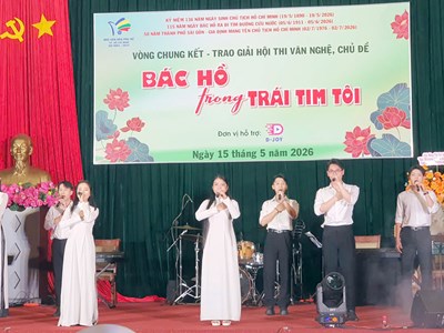 Hội thi văn nghệ chủ đề “Bác Hồ trong trái tim tôi”