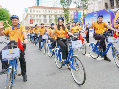 Hơn 1.500 người cùng đạp xe, lan tỏa tinh thần du lịch thể thao