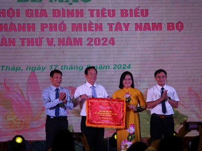 Tỉnh Đồng Tháp đoạt giải Nhất toàn đoàn